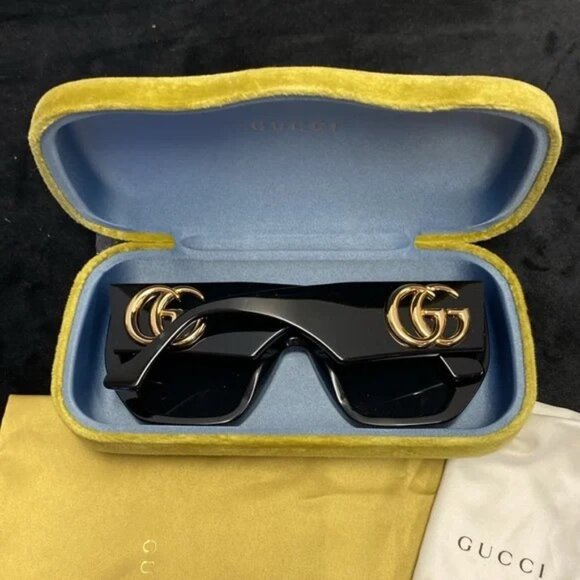 Gucci Women's Geometric Black Frame Sunglasses - Picture 9 of 10